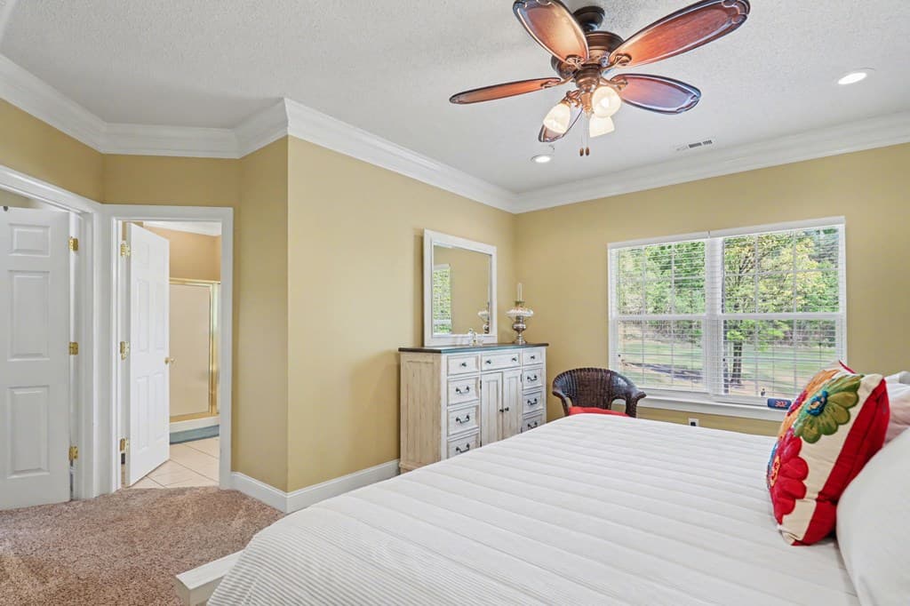 146 Glen Eagle Court, Clayton GA 30252 - Photo