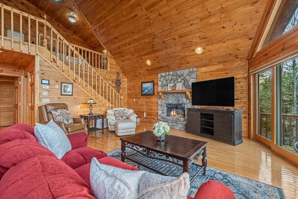 431 Sunrock Mountain Road, Blue Ridge GA 30513 - Photo