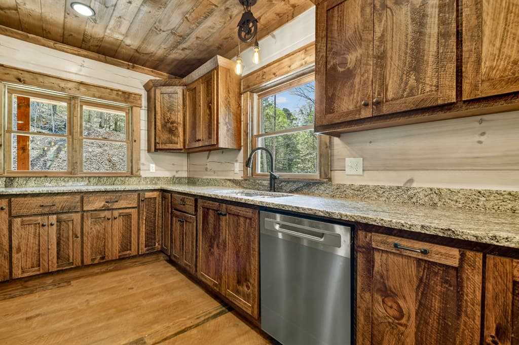 245 Moonstone Drive, Ellijay GA 30540 - Photo