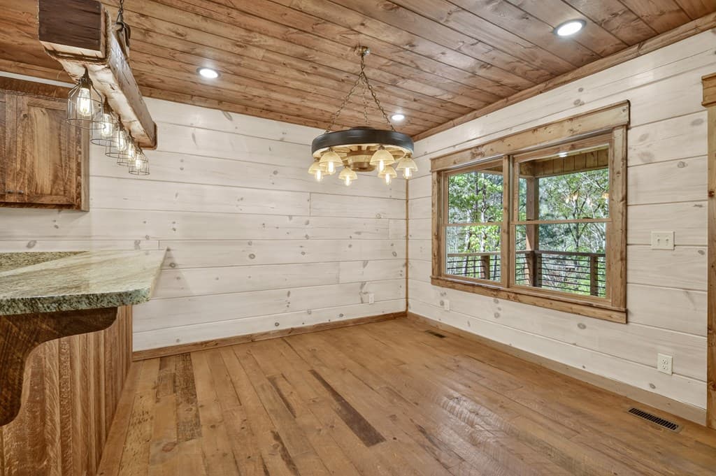 245 Moonstone Drive, Ellijay GA 30540 - Photo