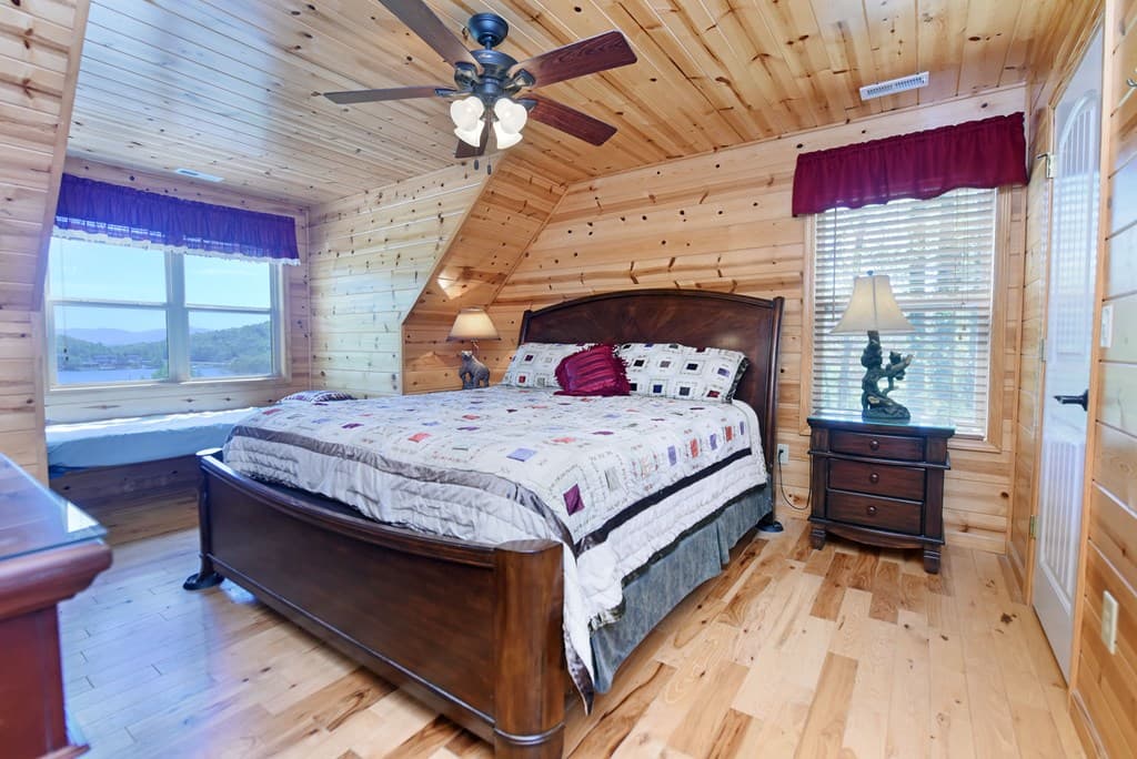 1929 Lakeview Summit Drive, Young Harris GA 30582 - Photo