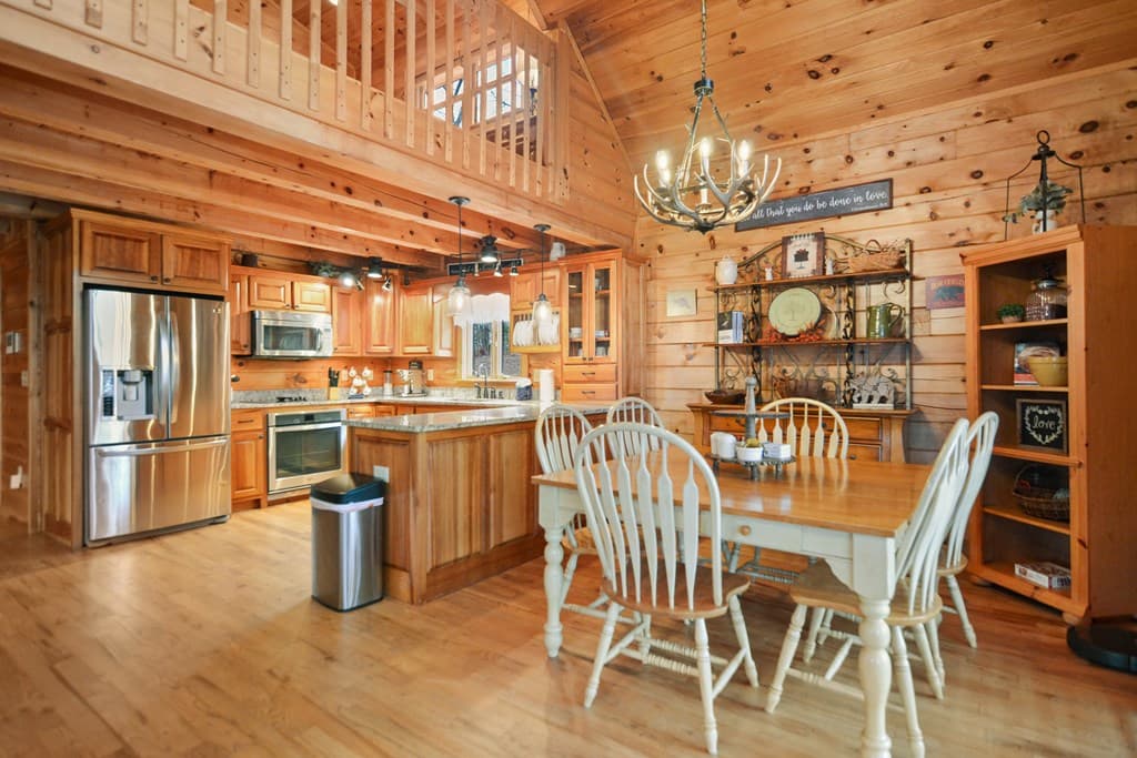 385 Shields Road, Mineral Bluff GA 30559 - Photo
