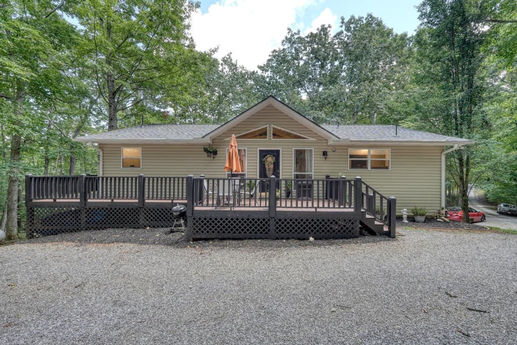 70 Martys Drive, Blairsville GA 30512 - Photo
