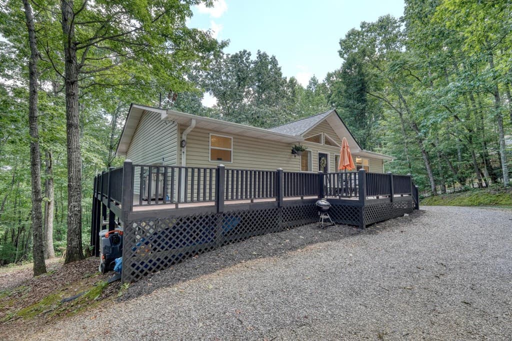70 Martys Drive, Blairsville GA 30512 - Photo