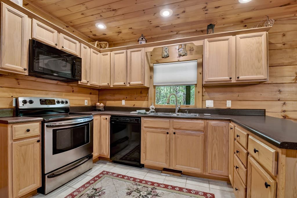 76 E Bevan Lane, Blue Ridge GA 30513 - Photo