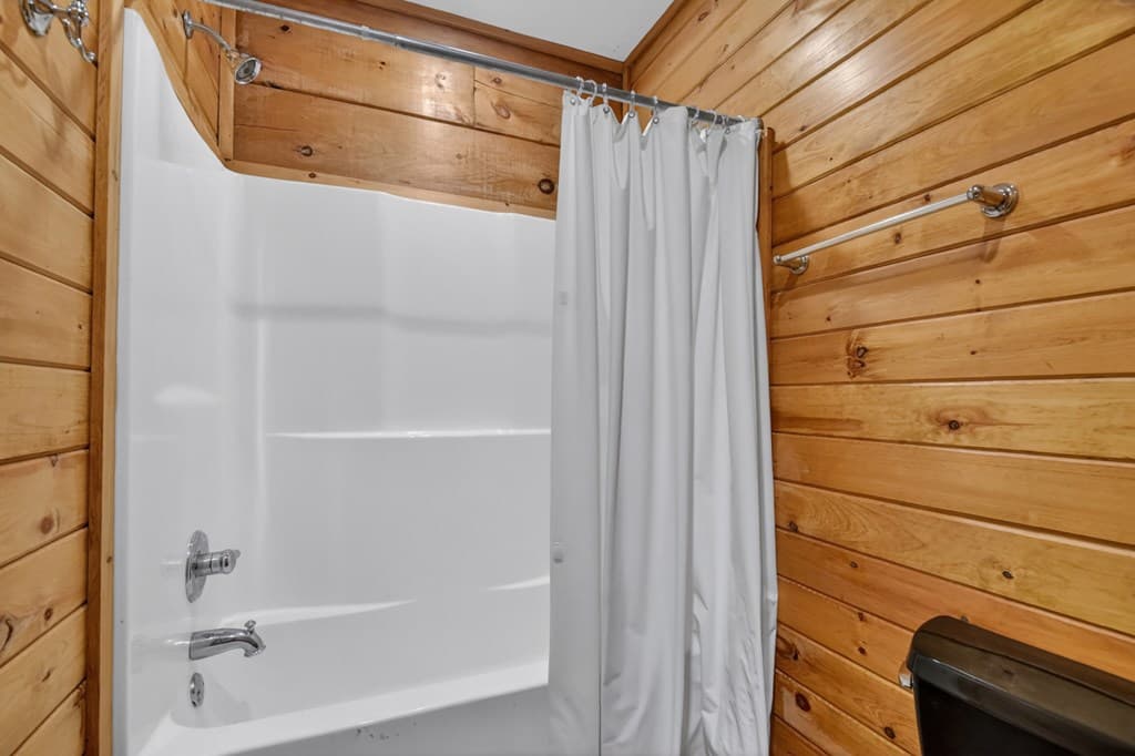76 E Bevan Lane, Blue Ridge GA 30513 - Photo
