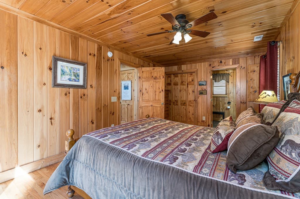 165 Riverview Drive, Robbinsville NC 28771 - Photo