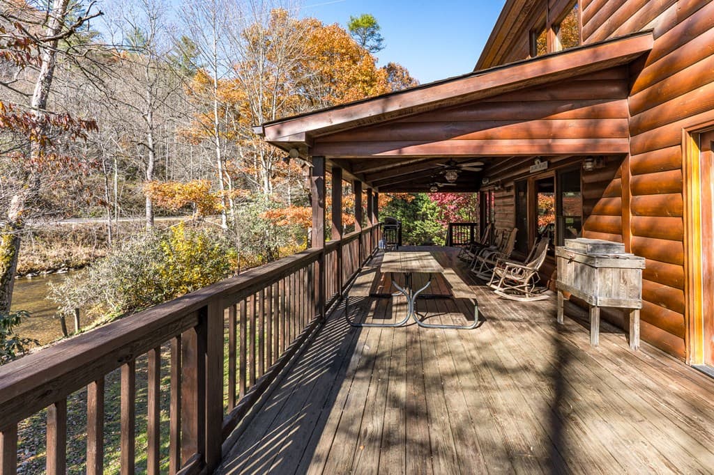 165 Riverview Drive, Robbinsville NC 28771 - Photo