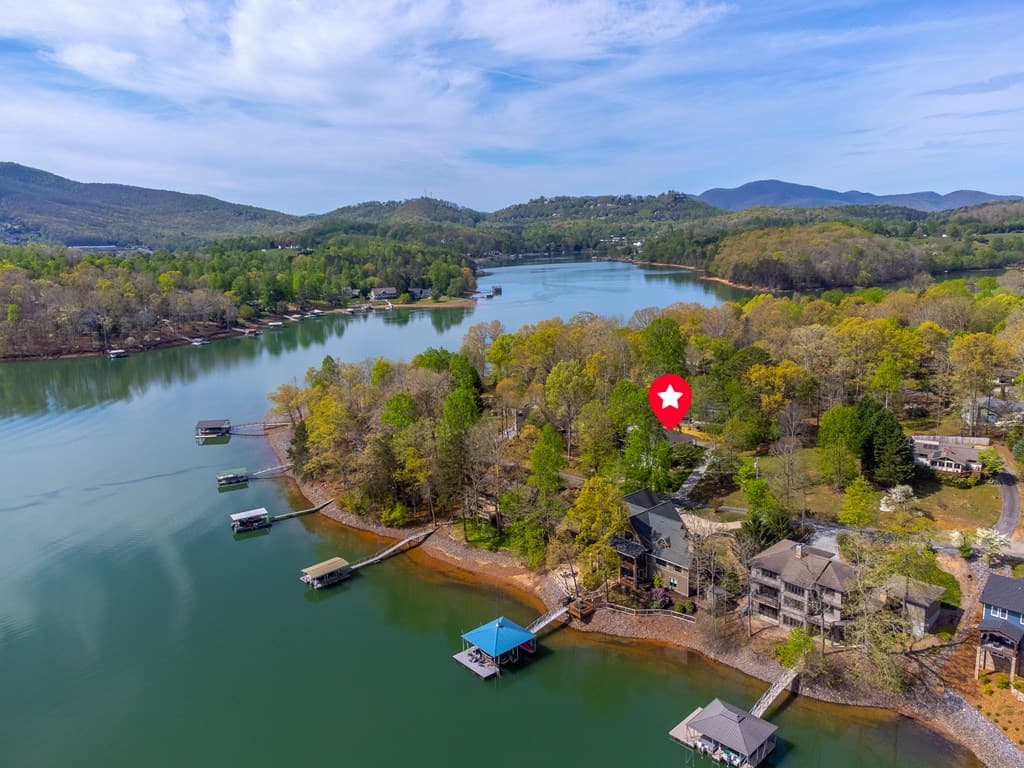 218 Lakeshore Drive, Hayesville NC 28904 - Photo