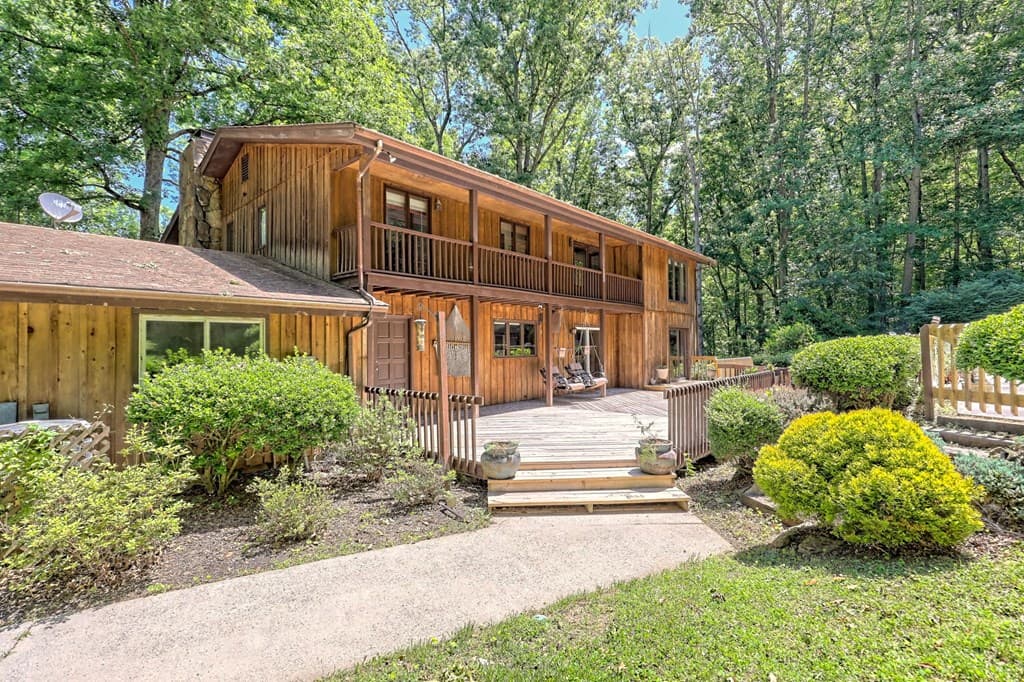192 Brookwood Drive, Blairsville GA 30512 - Photo