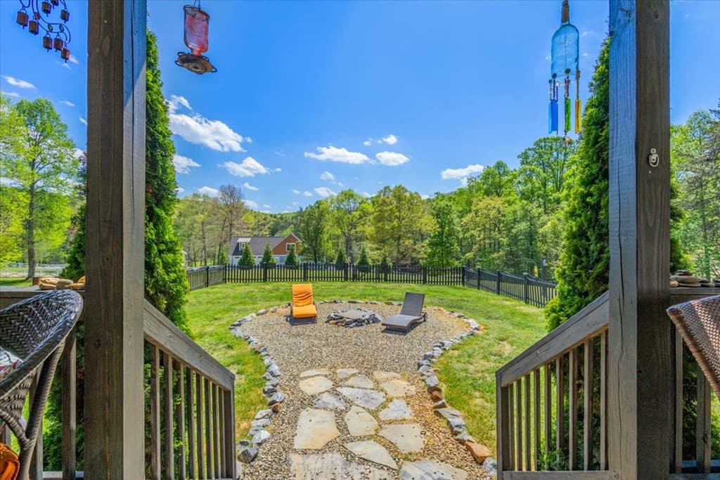 90 Whistle Pig Terrace, Blairsville GA 30512 - Photo