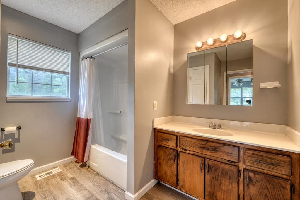 1013 Bradley Road, Blairsville GA 30512 - Photo