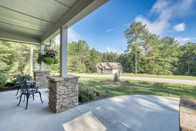 345 Loftis Mountain Way, Blairsville GA 30512 - Photo