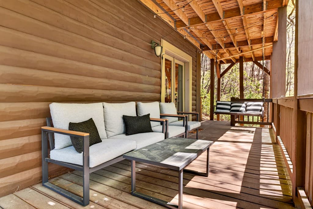 564 Weaver Creek Lane, Blue Ridge GA 30513 - Photo