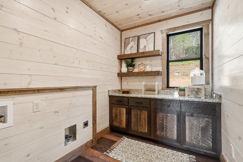250 Wolf Creek Circle, Mineral Bluff GA 30559 - Photo
