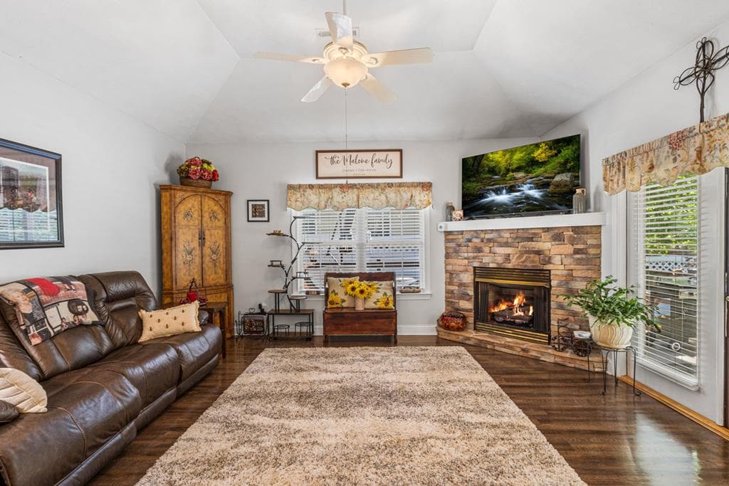 419 Long View Circle, Hiawassee GA 30546 - Photo