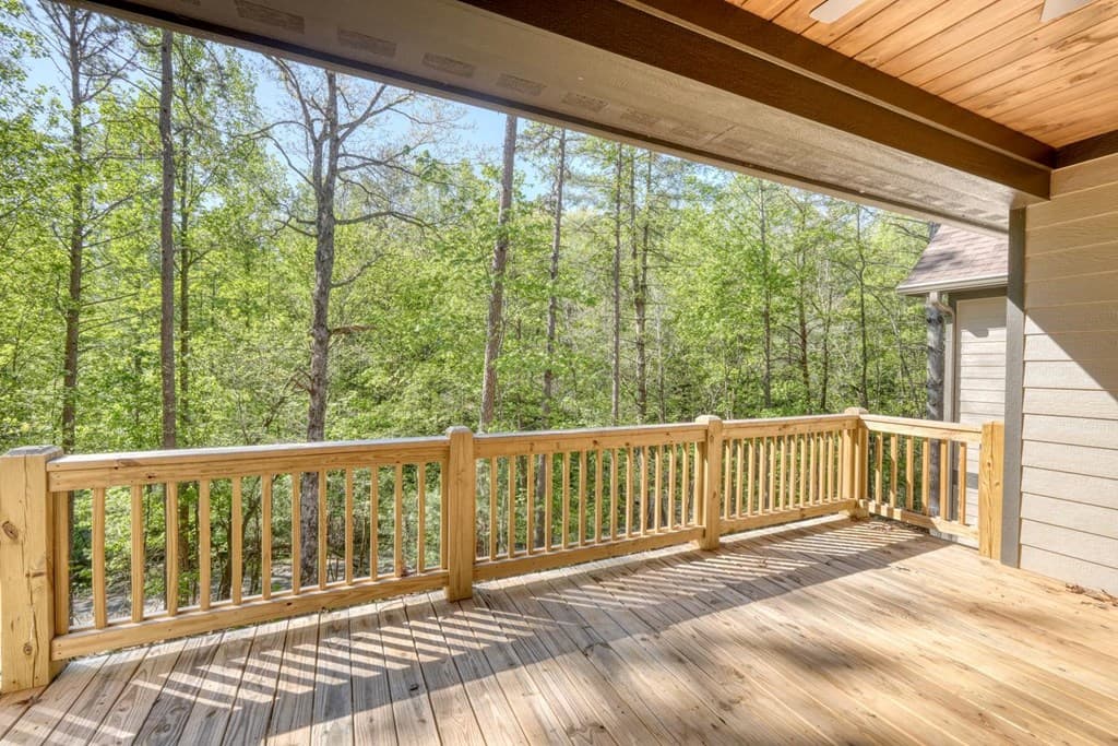 618 S Satsuma Court, Ellijay GA 30540 - Photo