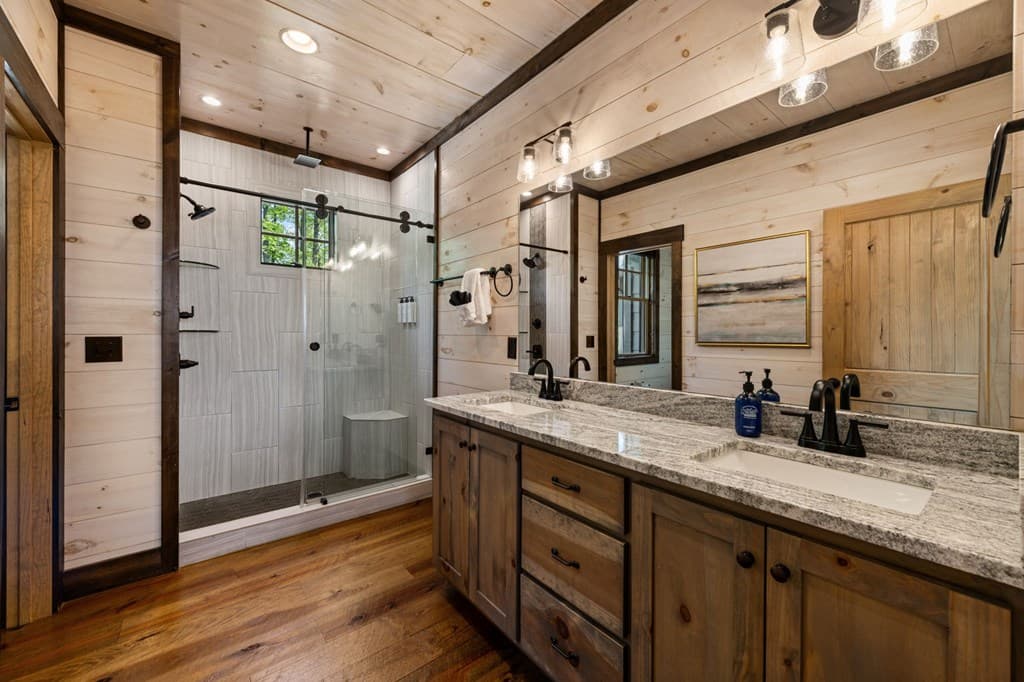 802 Overlook Drive, Blue Ridge GA 30513 - Photo