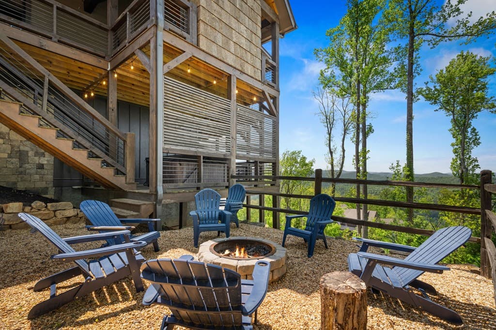 802 Overlook Drive, Blue Ridge GA 30513 - Photo