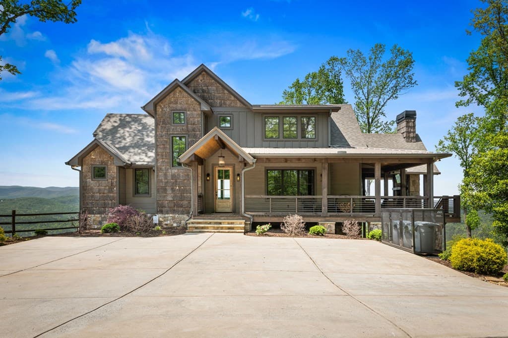 802 Overlook Drive, Blue Ridge GA 30513 - Photo