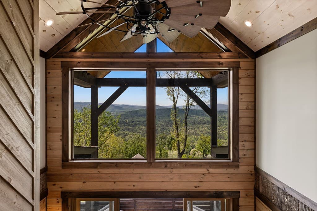 802 Overlook Drive, Blue Ridge GA 30513 - Photo