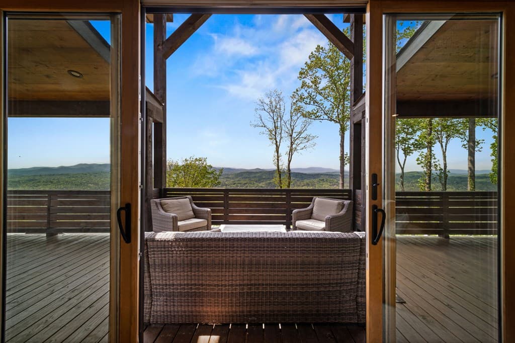 802 Overlook Drive, Blue Ridge GA 30513 - Photo