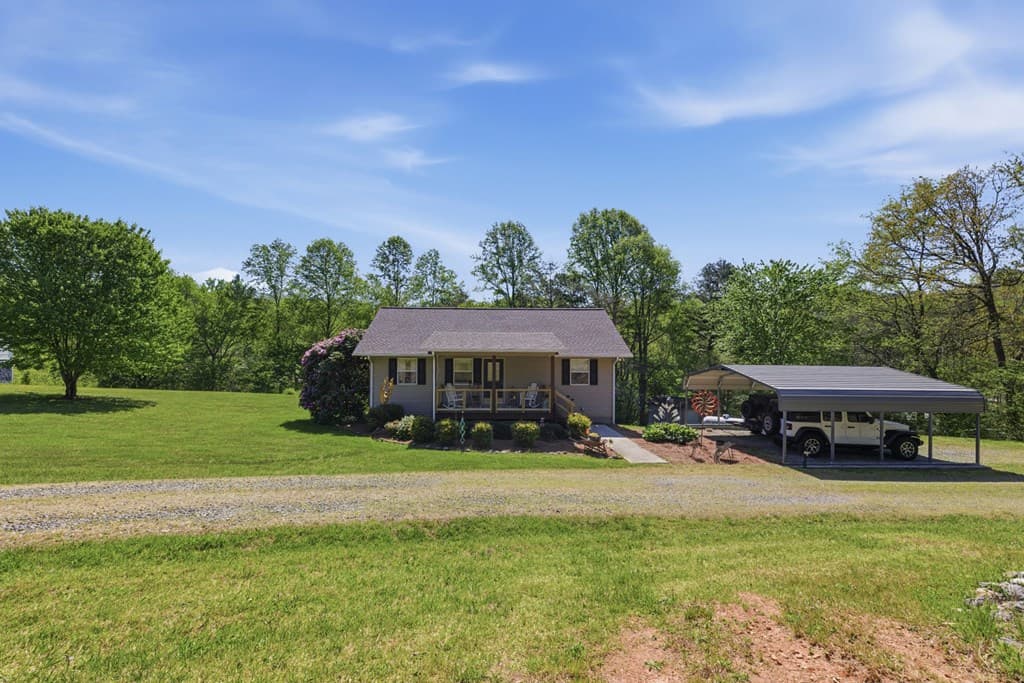 68 West Vineyard, Hayesville NC 28904 - Photo