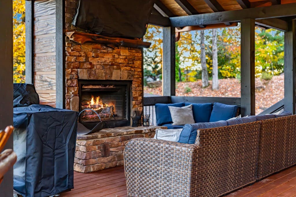 904 Raccoon Road, Blue Ridge GA 30513 - Photo