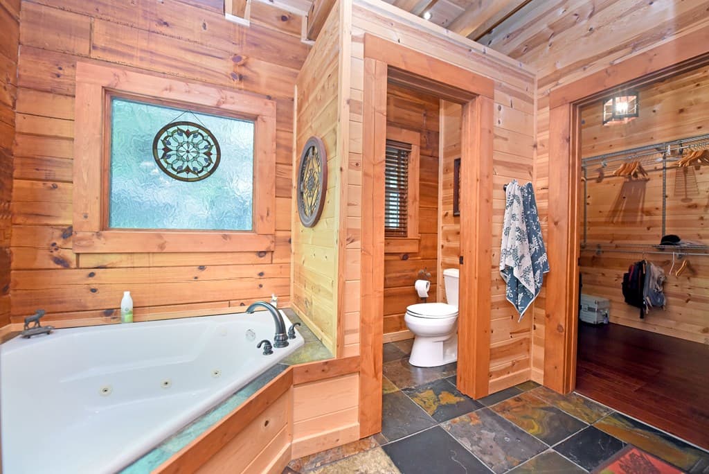 327 Prospectors Pass, Ellijay GA 30536 - Photo