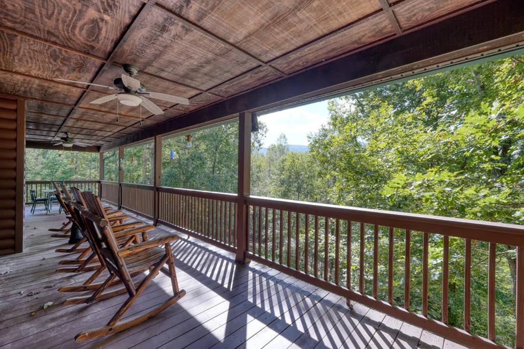 3204 Creek View Road, Hiawassee GA 30546 - Photo