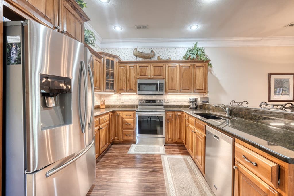 1647E Lakeview Drive, Young Harris GA 30582 - Photo