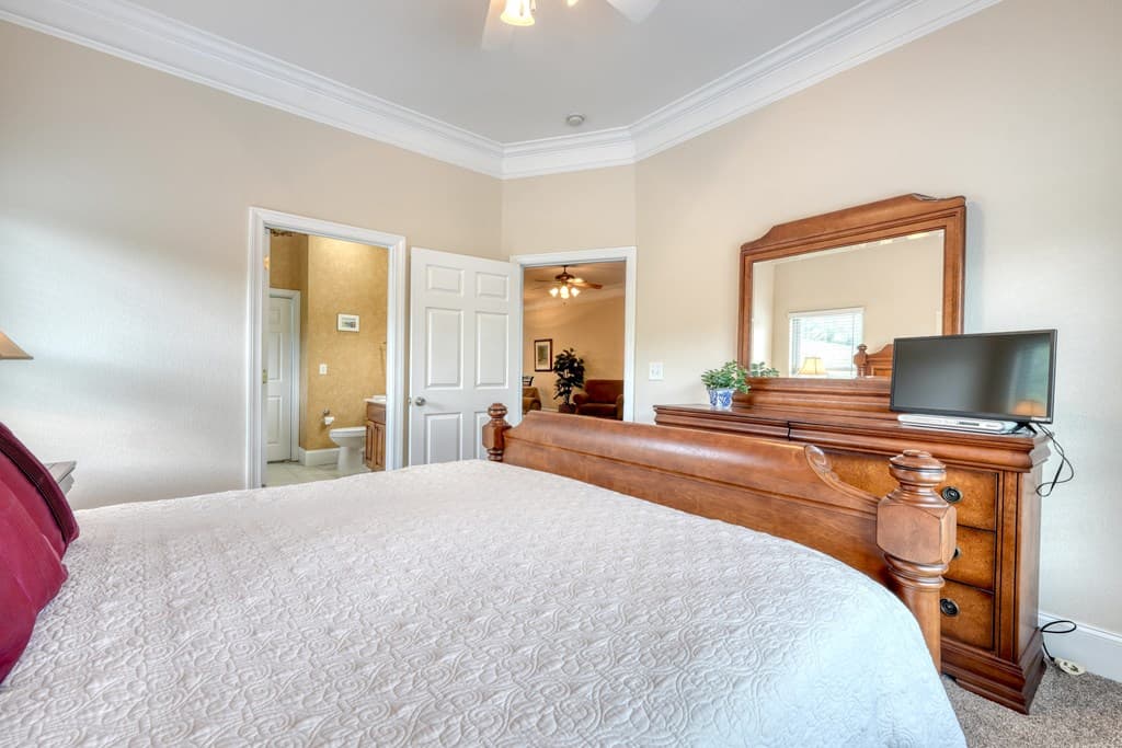 1647E Lakeview Drive, Young Harris GA 30582 - Photo