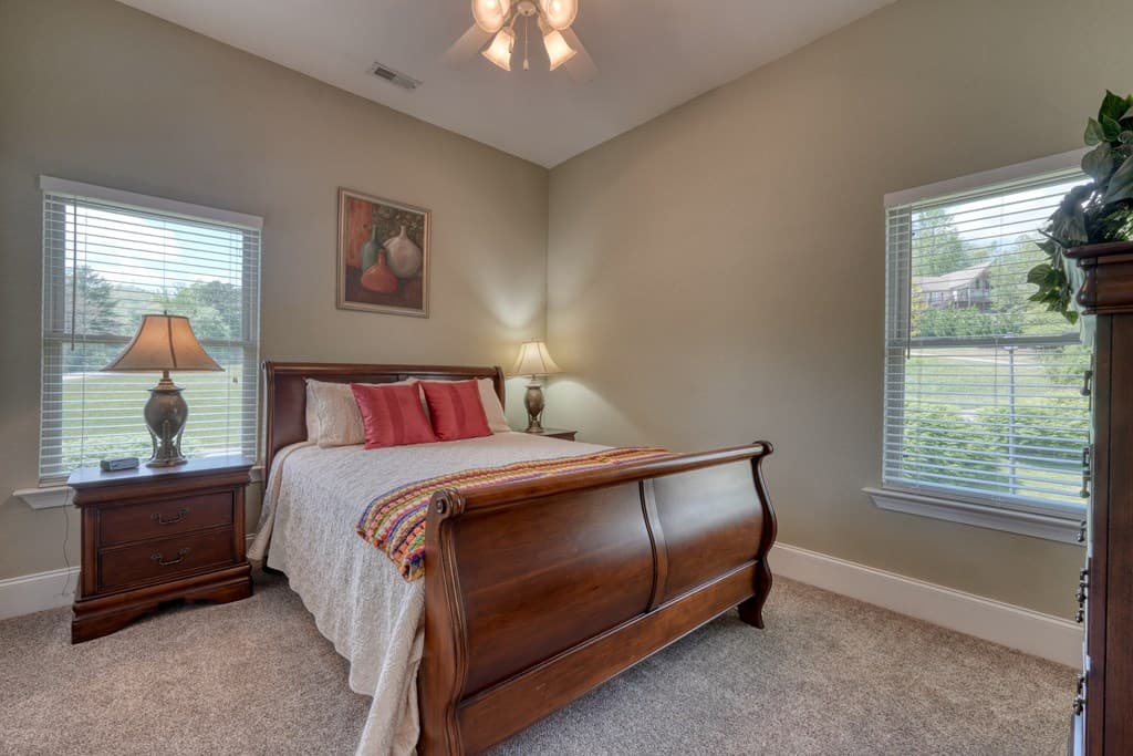 1647E Lakeview Drive, Young Harris GA 30582 - Photo