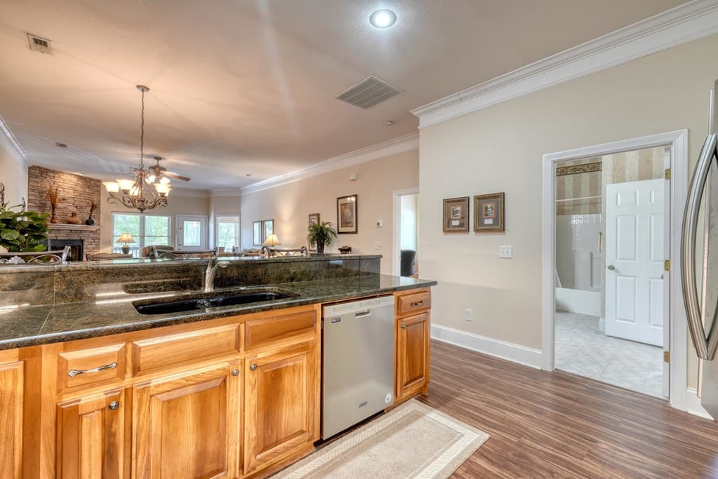 1647E Lakeview Drive, Young Harris GA 30582 - Photo