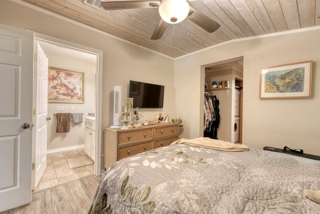 710 Town Mountain Road, Hayesville NC 28904 - Photo