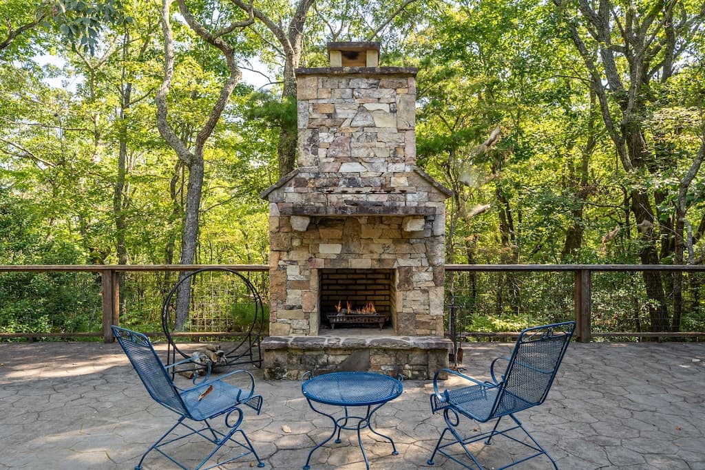 214 Dickerson Drive, Ellijay GA 30536 - Photo