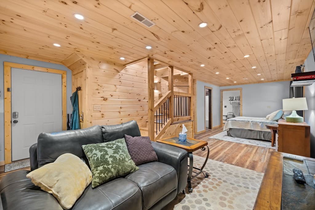 214 Dickerson Drive, Ellijay GA 30536 - Photo