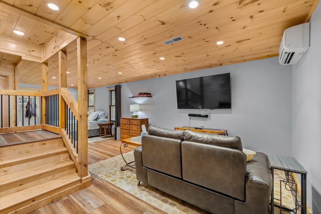 214 Dickerson Drive, Ellijay GA 30536 - Photo