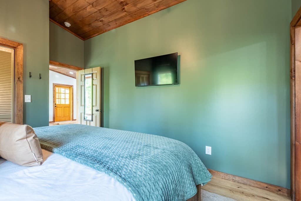 200 Echo Lane, Ellijay GA 30540 - Photo