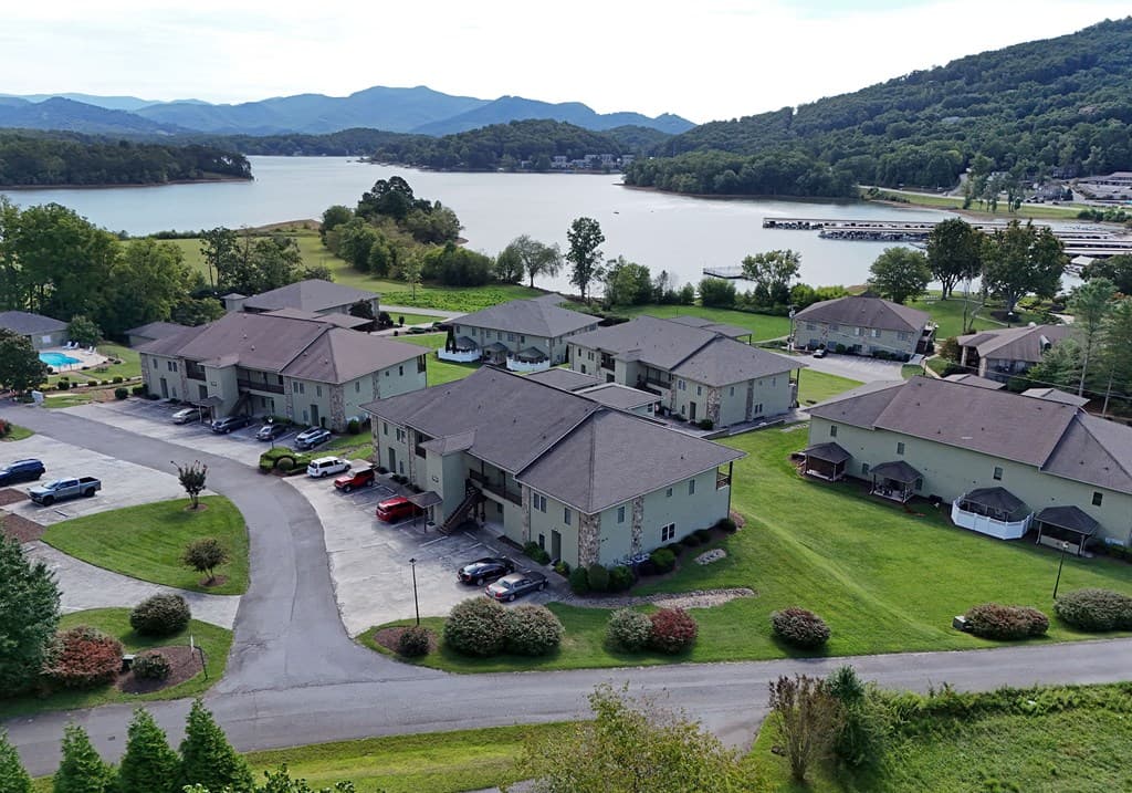 1647 Lakeview Drive Unit C, Young Harris GA 30582 - Photo