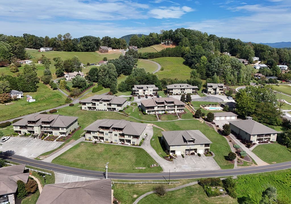 1647 Lakeview Drive Unit C, Young Harris GA 30582 - Photo