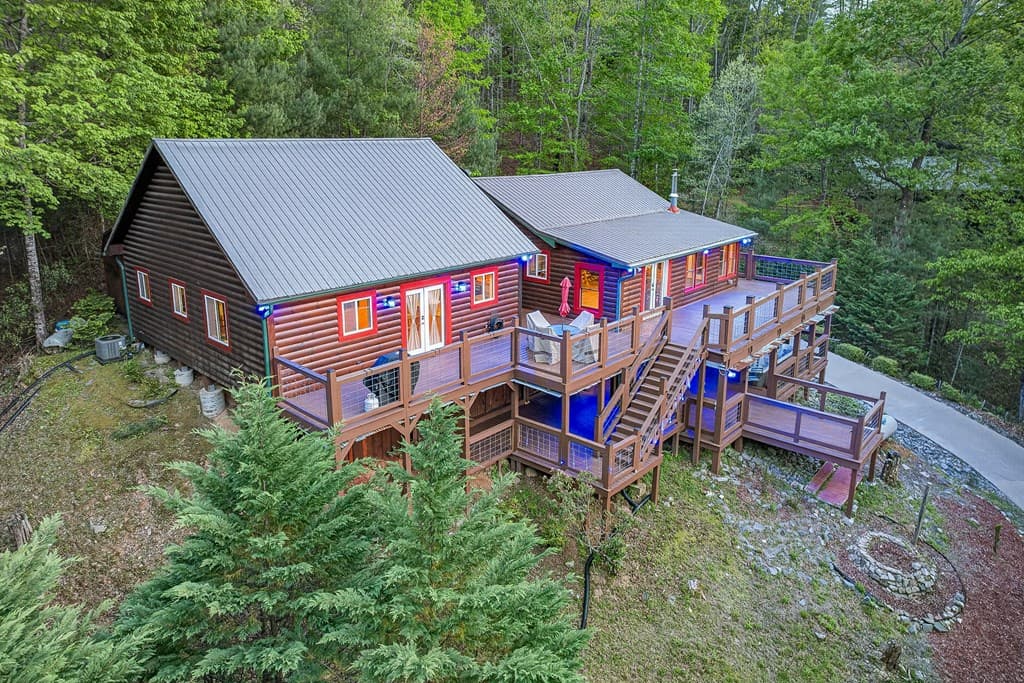 19 The Forest Road, Blue Ridge GA 30513 - Photo