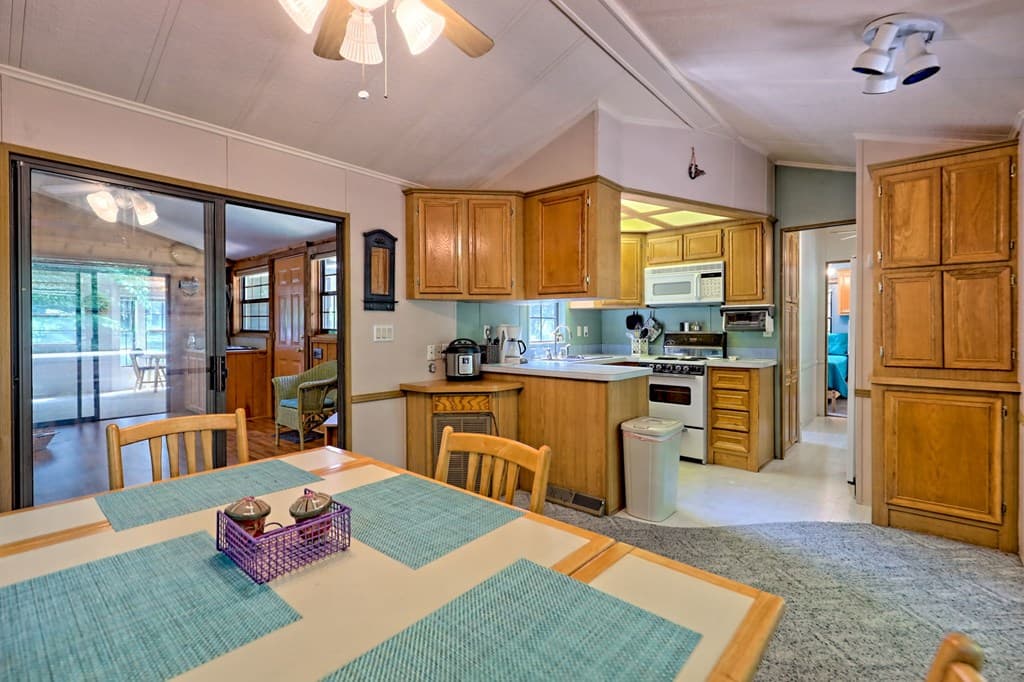 641 Cold Branch Road, Hayesville NC 28904 - Photo