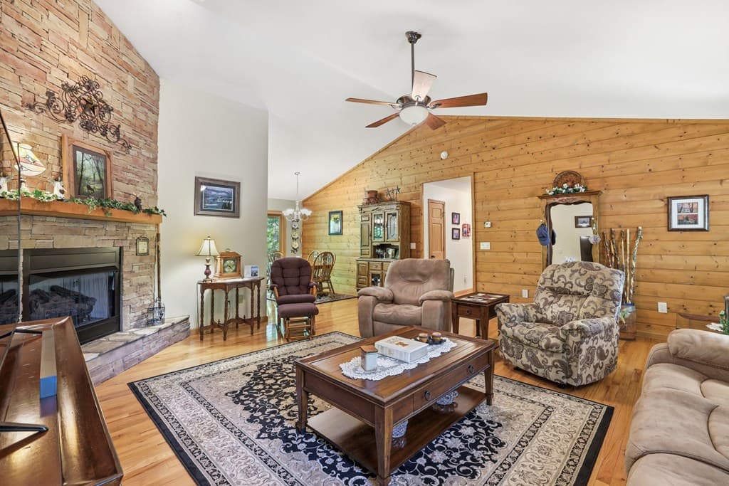 82 Rileigh Ridge Road, Blairsville GA 30512 - Photo