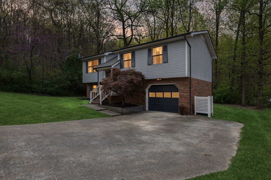 112 Stegall St, Rossville GA 30741 - Photo