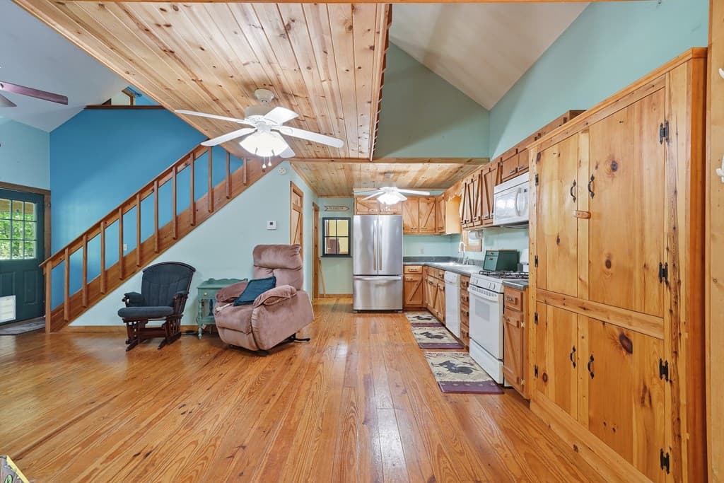 128 Carroll Road, Blairsville GA 30512 - Photo