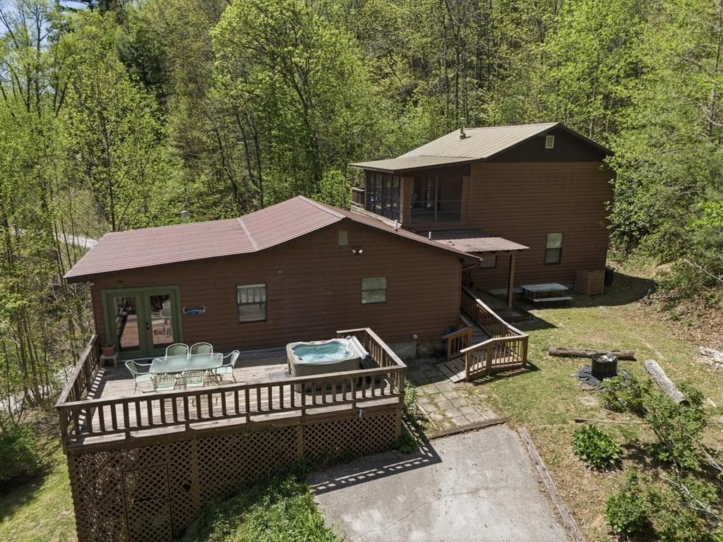 4541 Winding Stairs Road, Topton NC 28781 - Photo