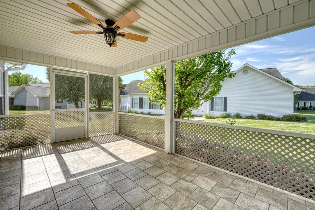 15 Westward Lane, Blue Ridge GA 30513 - Photo