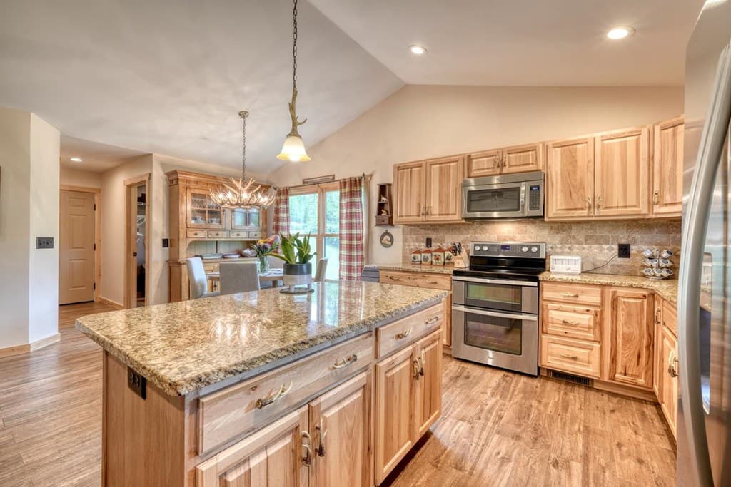 366 Upper Fox Trail, Blairsville GA 30512 - Photo