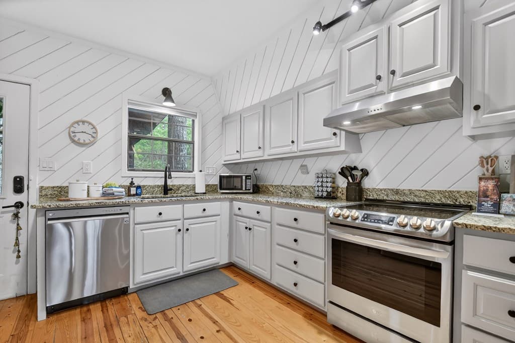 144 Lake Cove Circle, Morganton GA 30560 - Photo